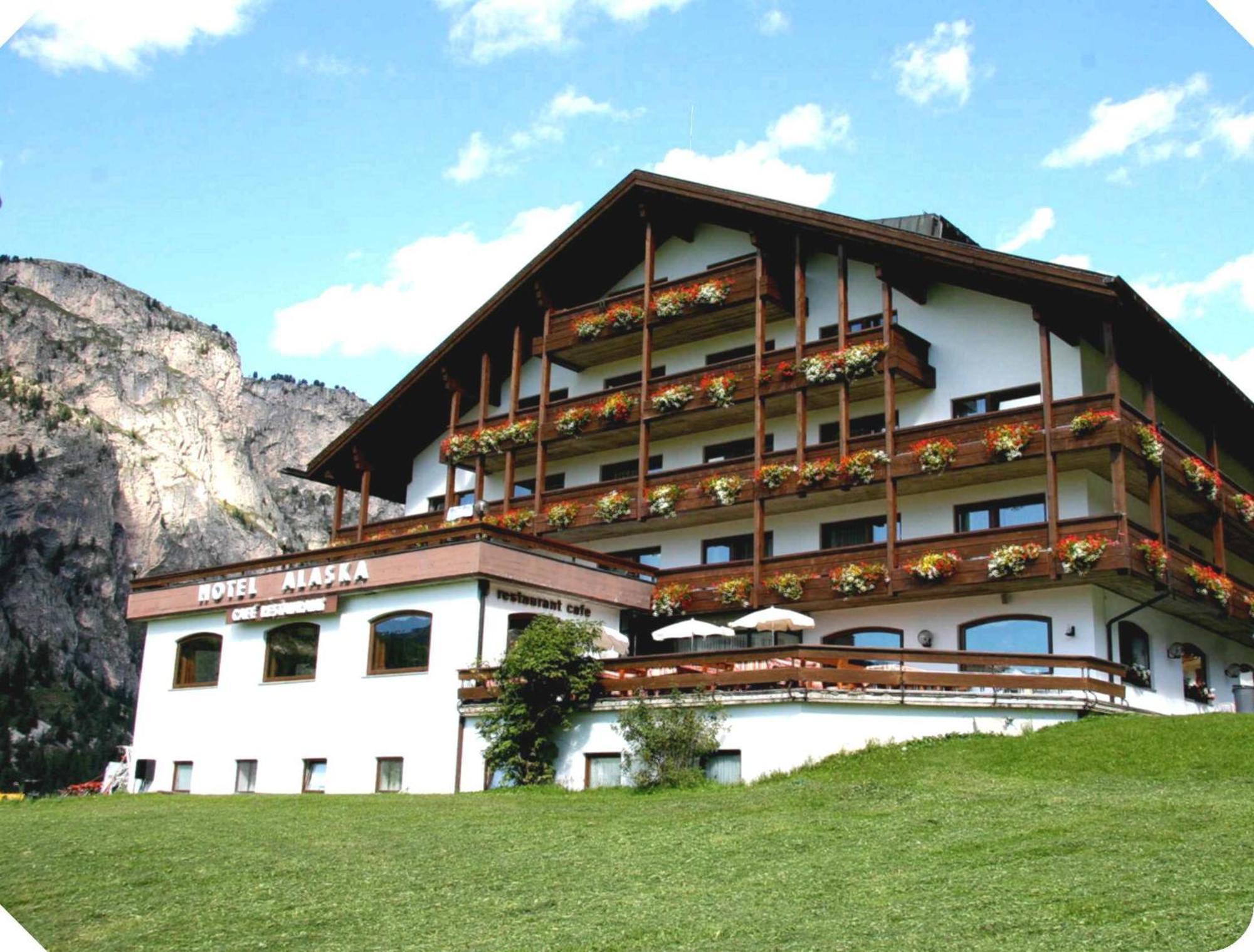 Hotel Alaska Selva di Val Gardena Kültér fotó