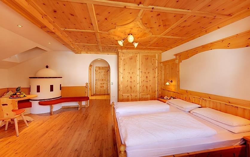 Hotel Alaska Selva di Val Gardena Szoba fotó