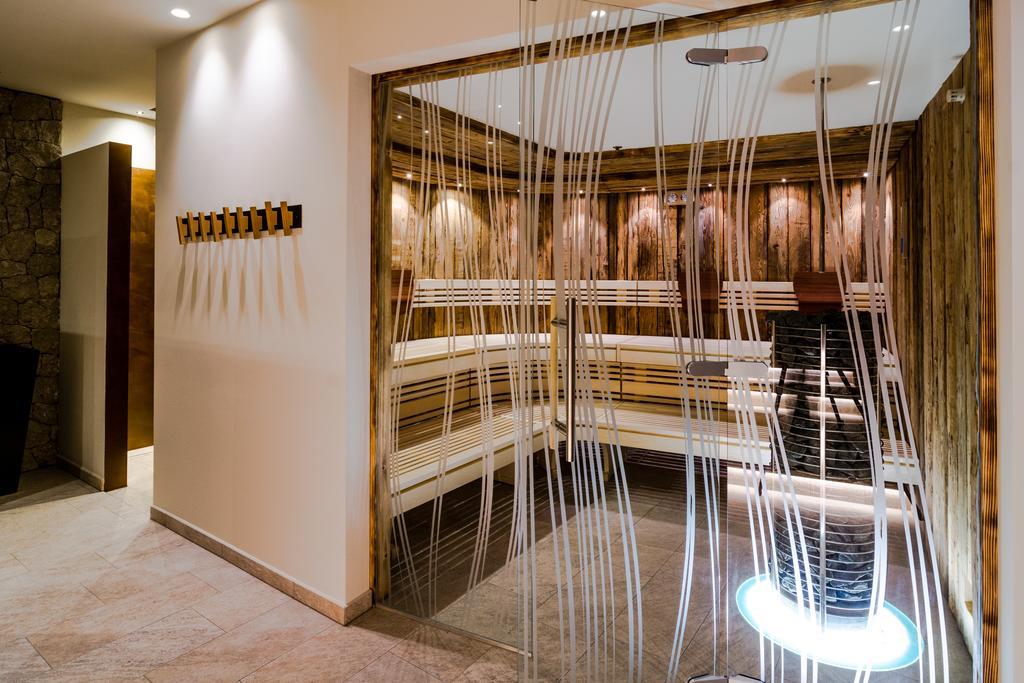 Hotel Alaska Selva di Val Gardena Kültér fotó