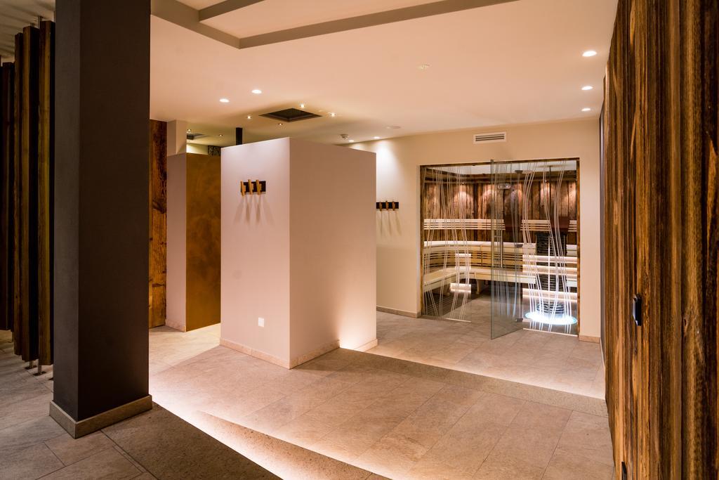 Hotel Alaska Selva di Val Gardena Kültér fotó
