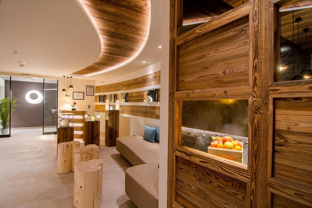 Hotel Alaska Selva di Val Gardena Kültér fotó