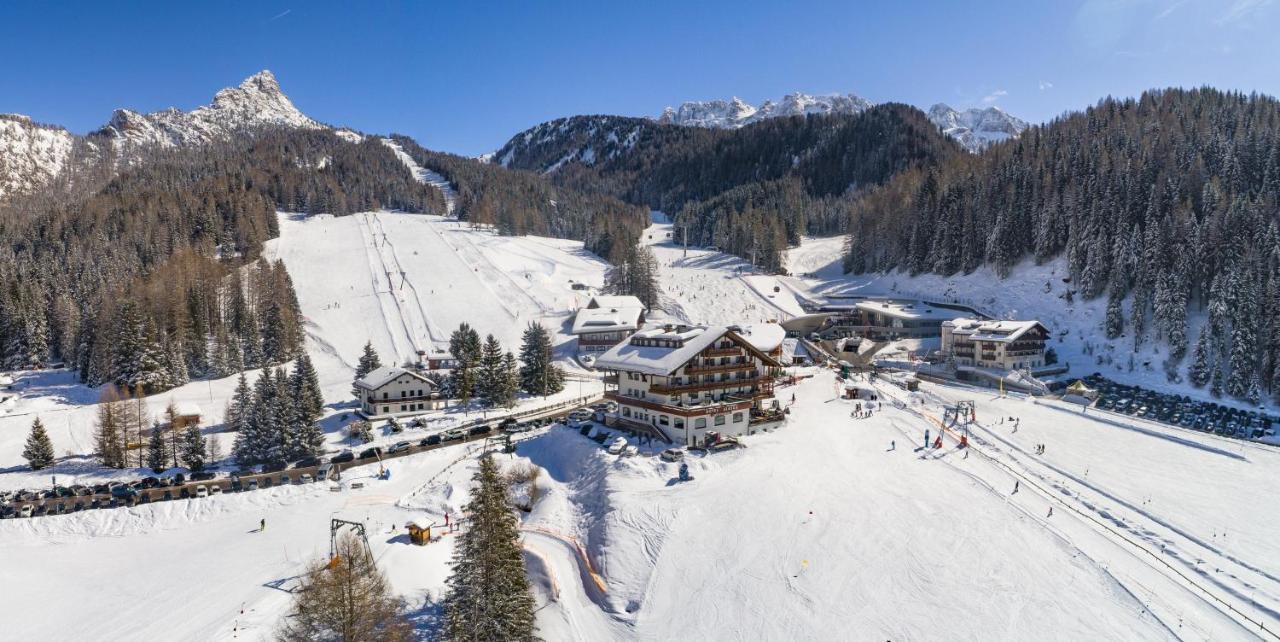 Hotel Alaska Selva di Val Gardena Kültér fotó