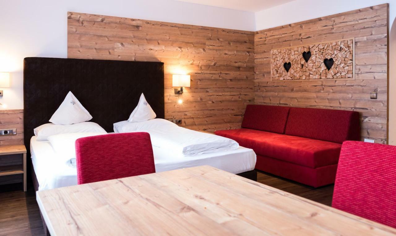 Hotel Alaska Selva di Val Gardena Kültér fotó